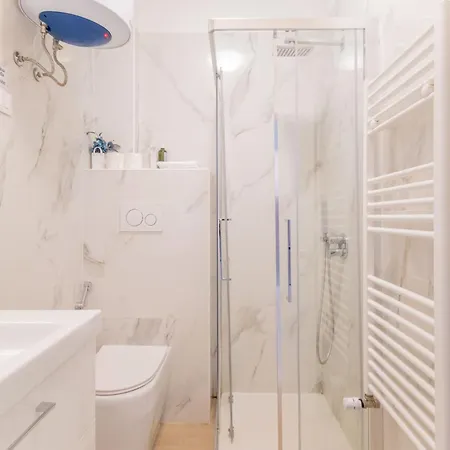 Gioia Nest 1 - New Bright Appartement *
